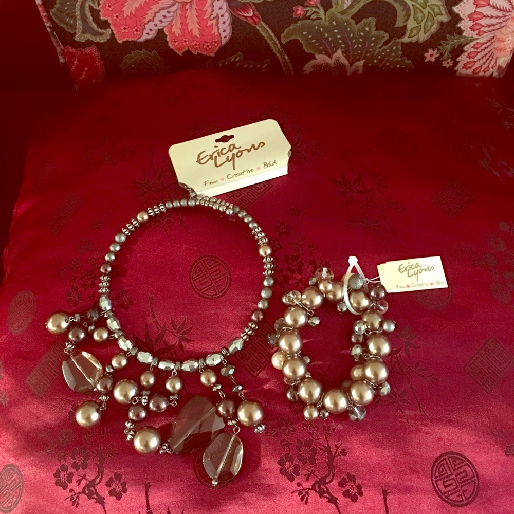 Erica Lyons’ Necklace and matching bracelet set.